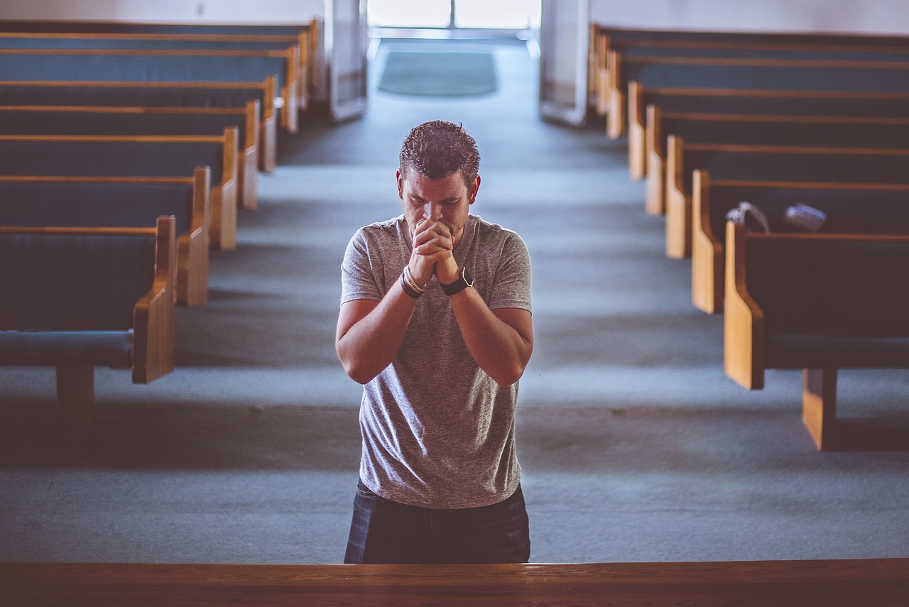 A Importância da Oração Diária: Comunhão com o Pai Celestial